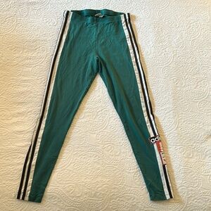 Size 42 IT  Small US Adidas leggings, good condition